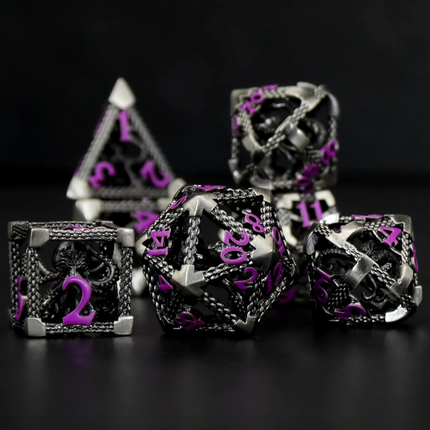 Hollow Octopus metal dice set